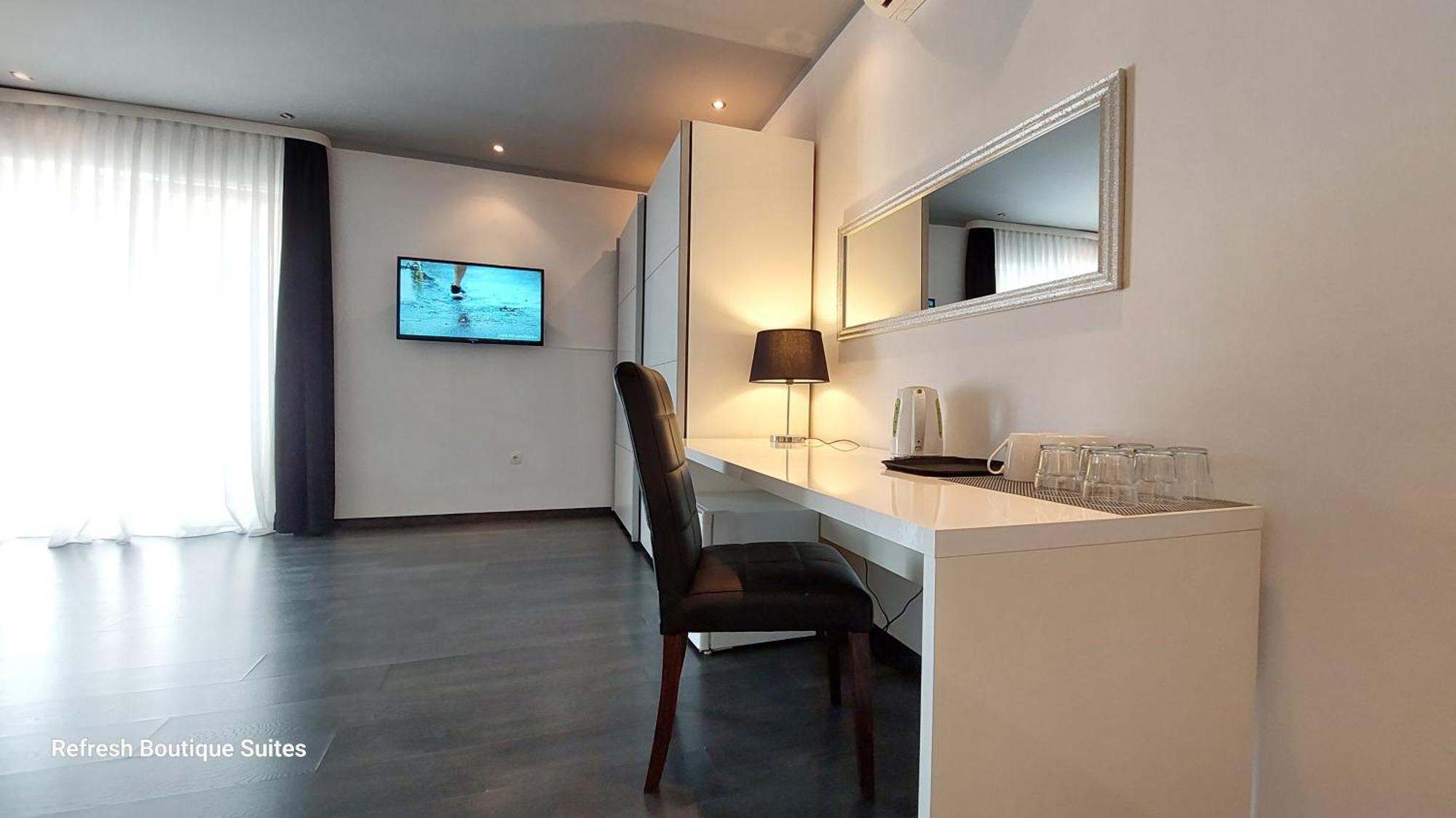 Refresh Boutique Suites - Central Point ヴォディツェ エクステリア 写真